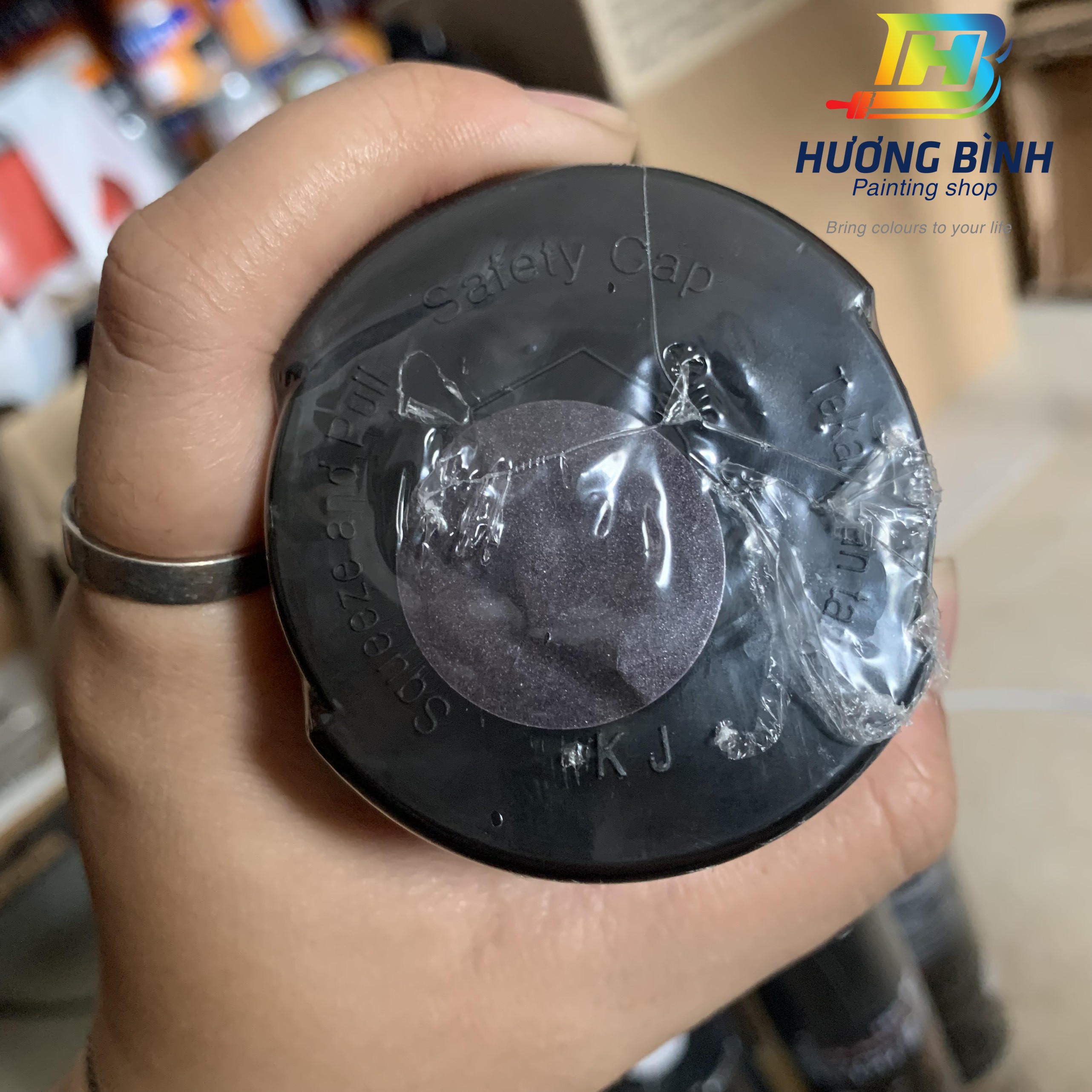 Sơn xịt Samurai màu Tím Nho Dream - UCH611 + TCH611 (QK xin lưu ý: sản phẩm là lựa chọn 2 loại sơn, chứ không phải combo 2 chai)