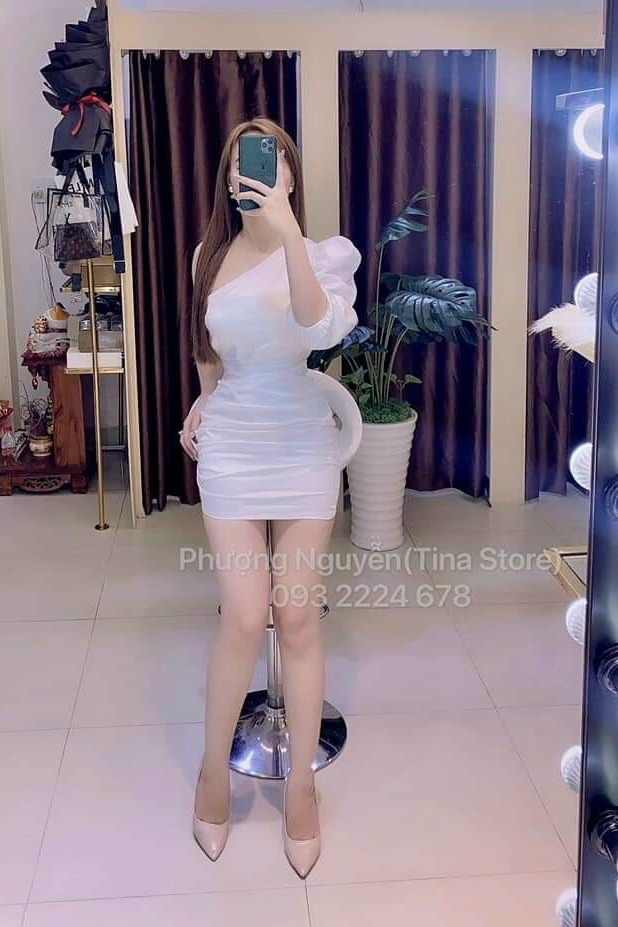 Đầm body lệch vai nhún hông xinh xắn