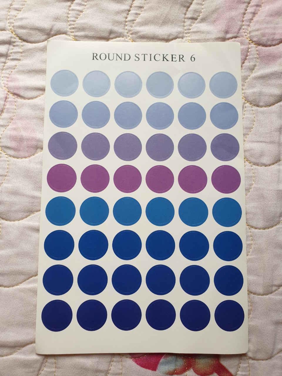 Sticker chấm tròn tiện lợi