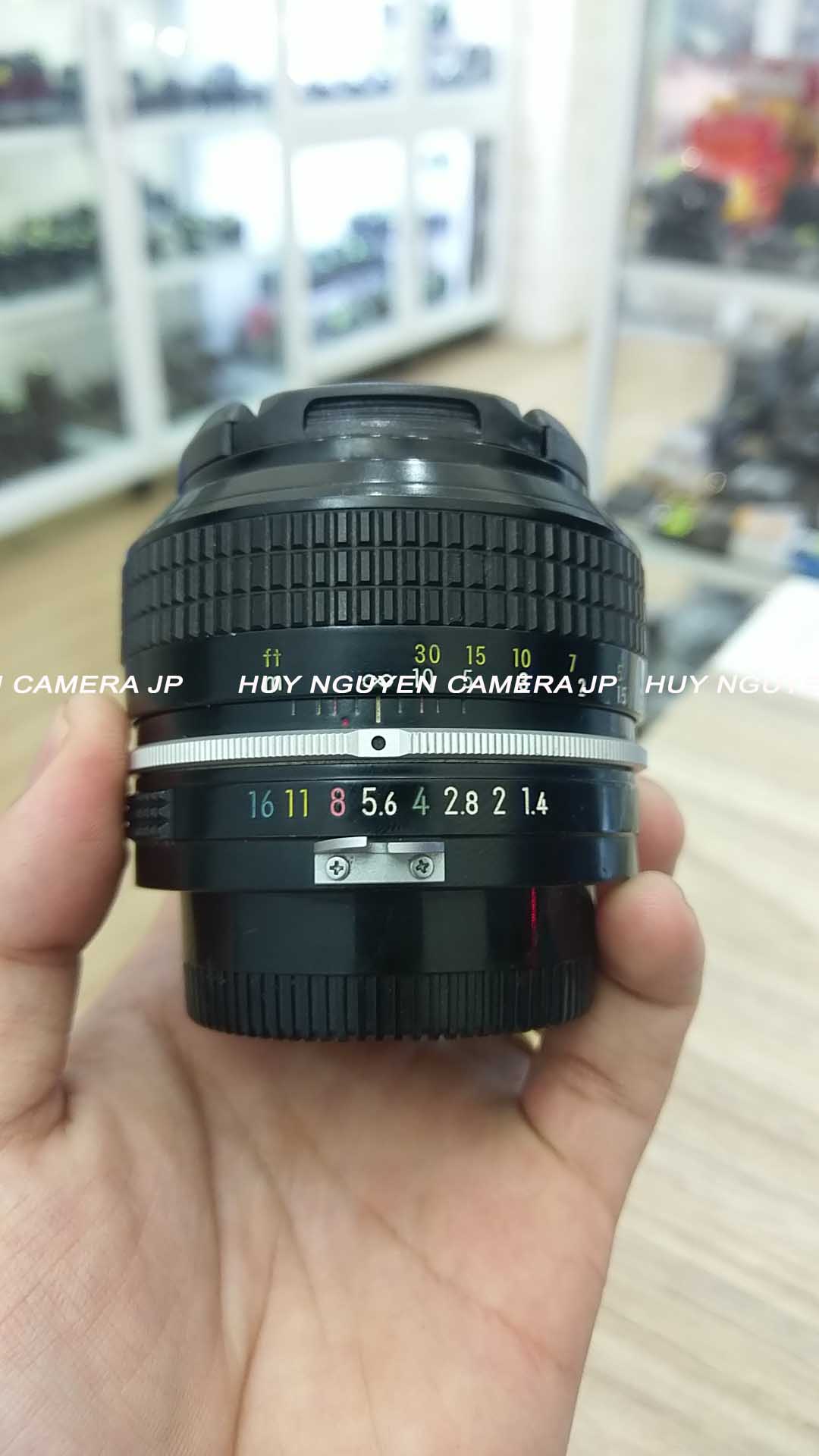 Ống kính nikon 50 f1.4 ais., 50 f1.4 ai , 50 f1.4 k , 50 f1.4 s.c, 50 f1.4 s . lens quay tay mf rất đẹp