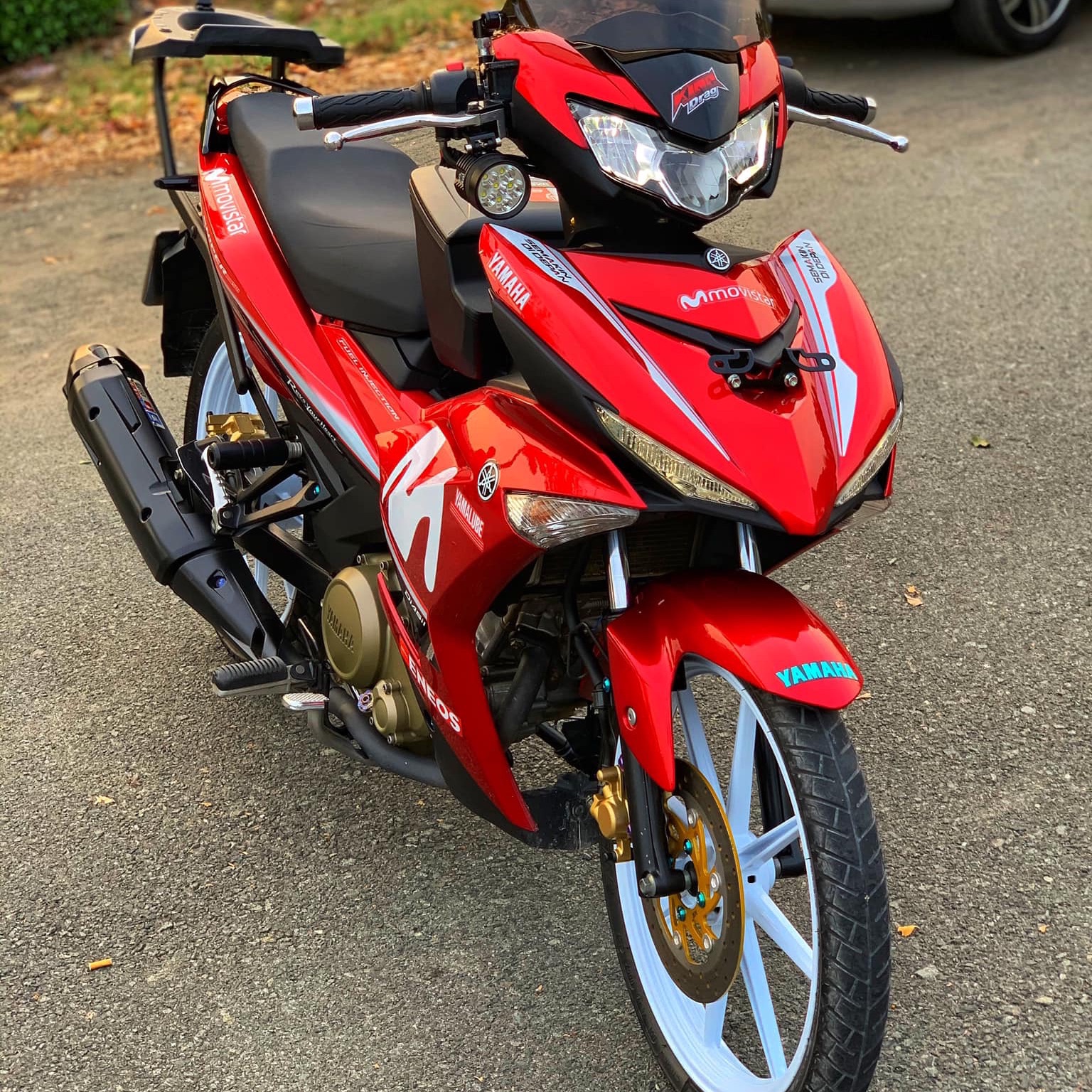 Tem rời dán xe Ex 150 Movistar