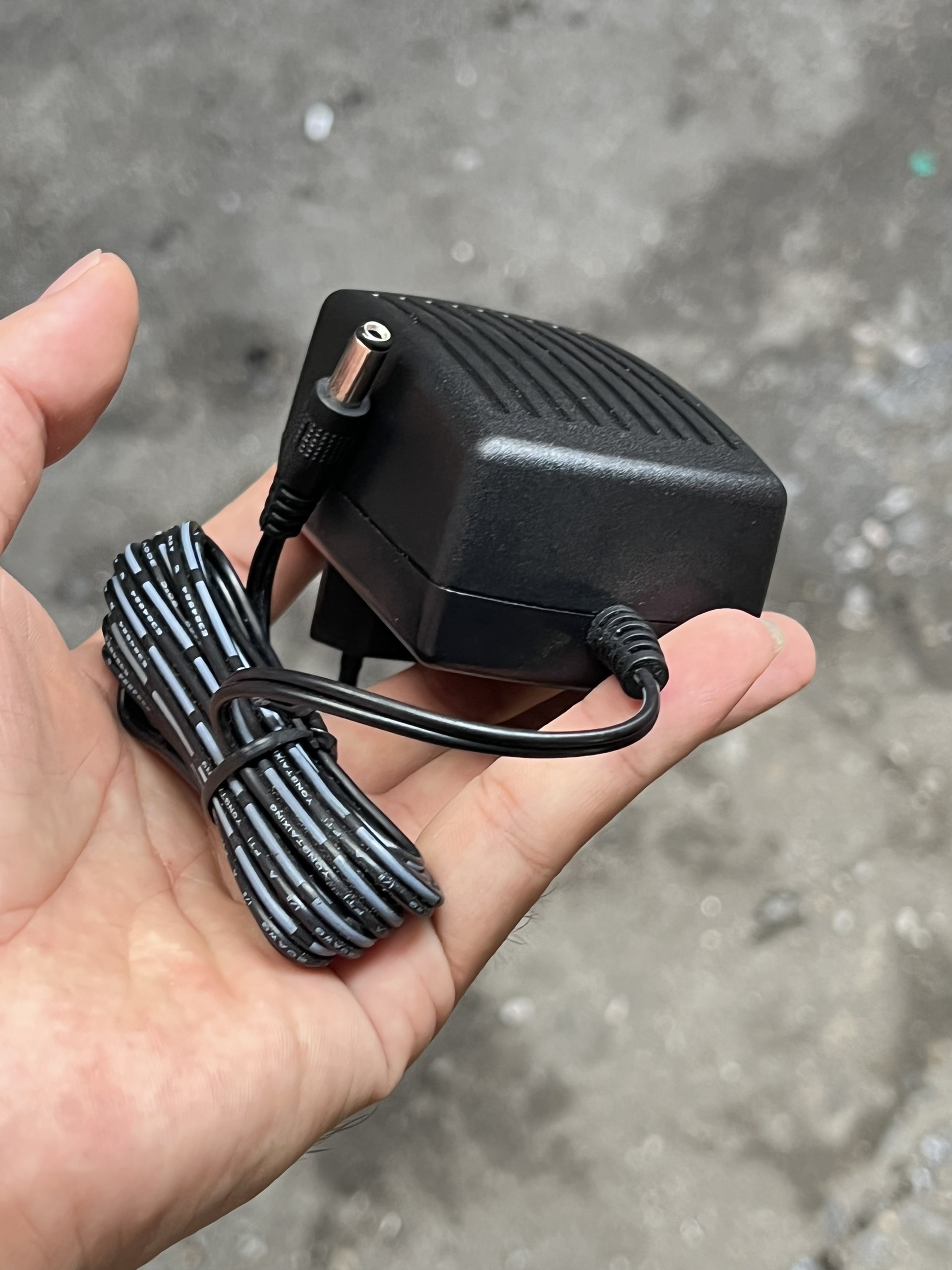 Adapter nguồn philips 24v 12w-24v0.5a