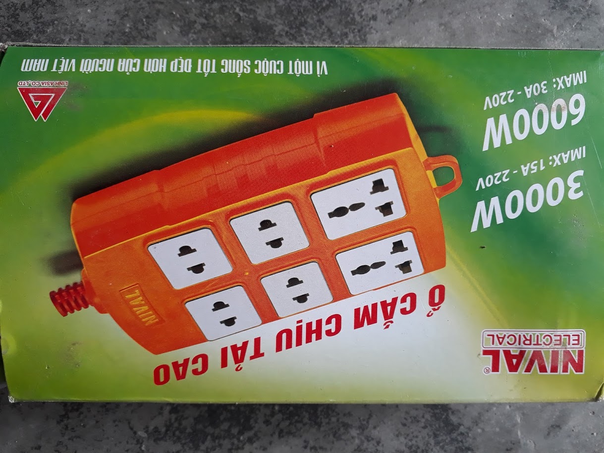 Ổ cắm chịu tải 6000w Nival(loại 6 ổ cắm)