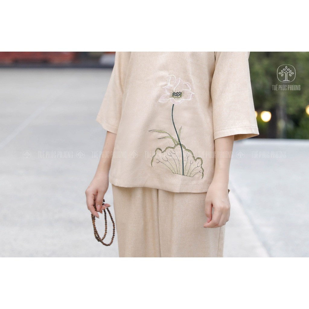 Pháp phục thêu sen linen cao cấp Tuệ Phúc Phương