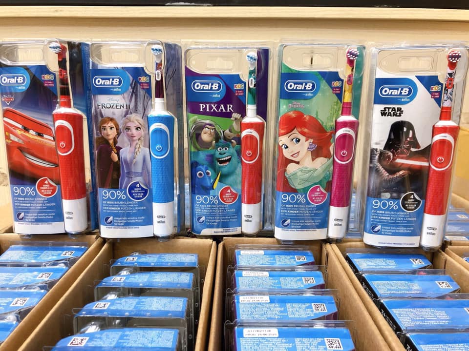 Bàn chải điện cho trẻ em Oral B