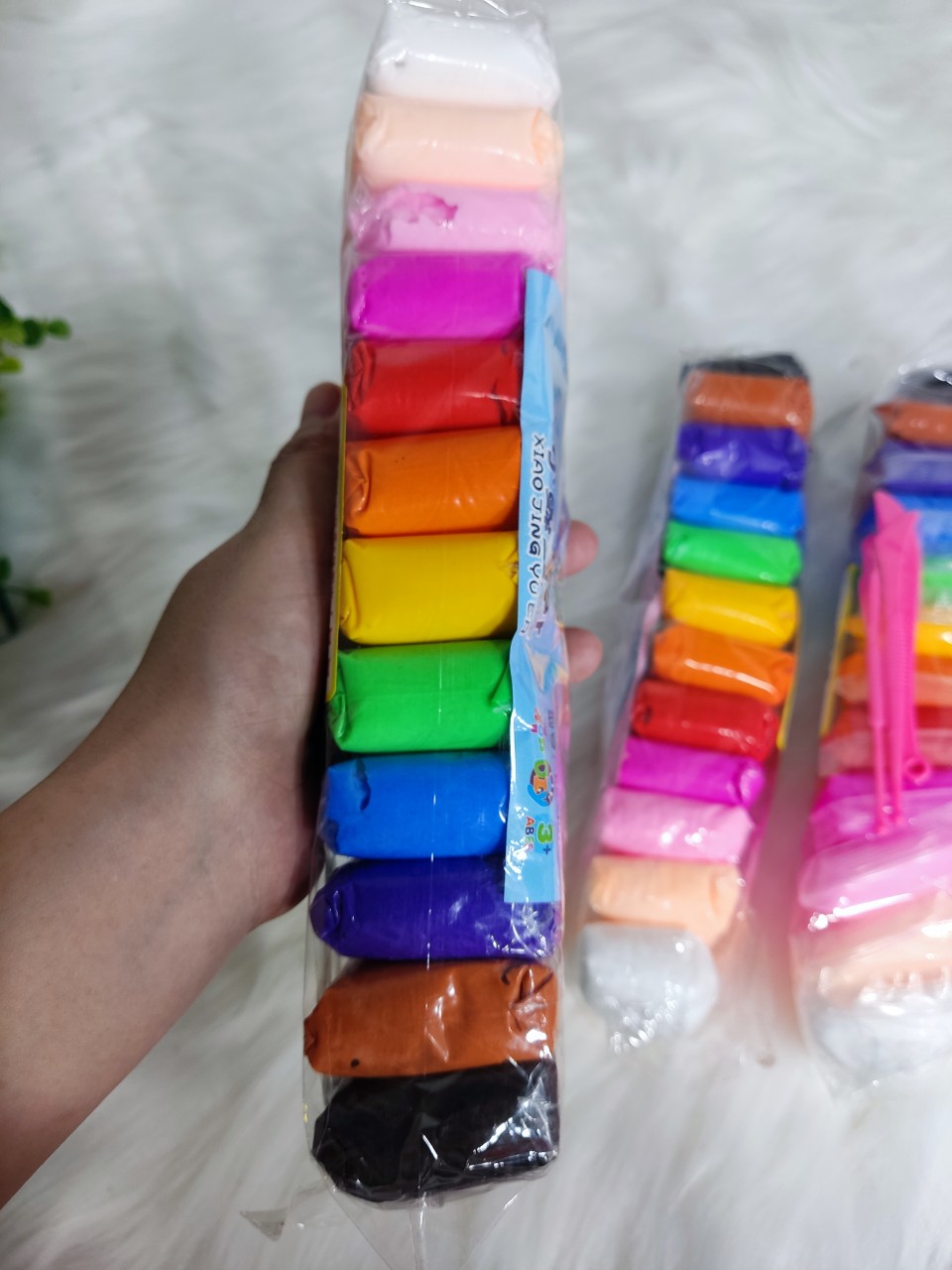 Đồ chơi đất nặn tự khô cho bé 12 gói màu