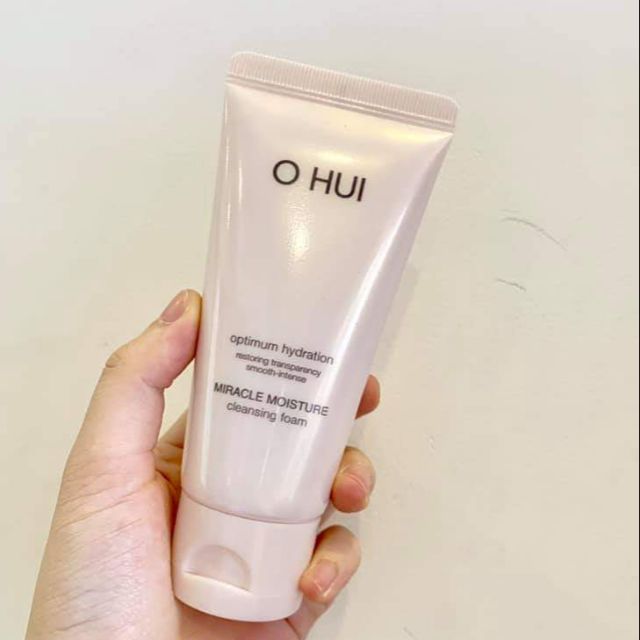 Sữa rửa mặt ohui hồng tuýp 100ml tách set