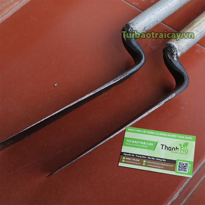 Thuổng đánh bầu cây cán 60cm