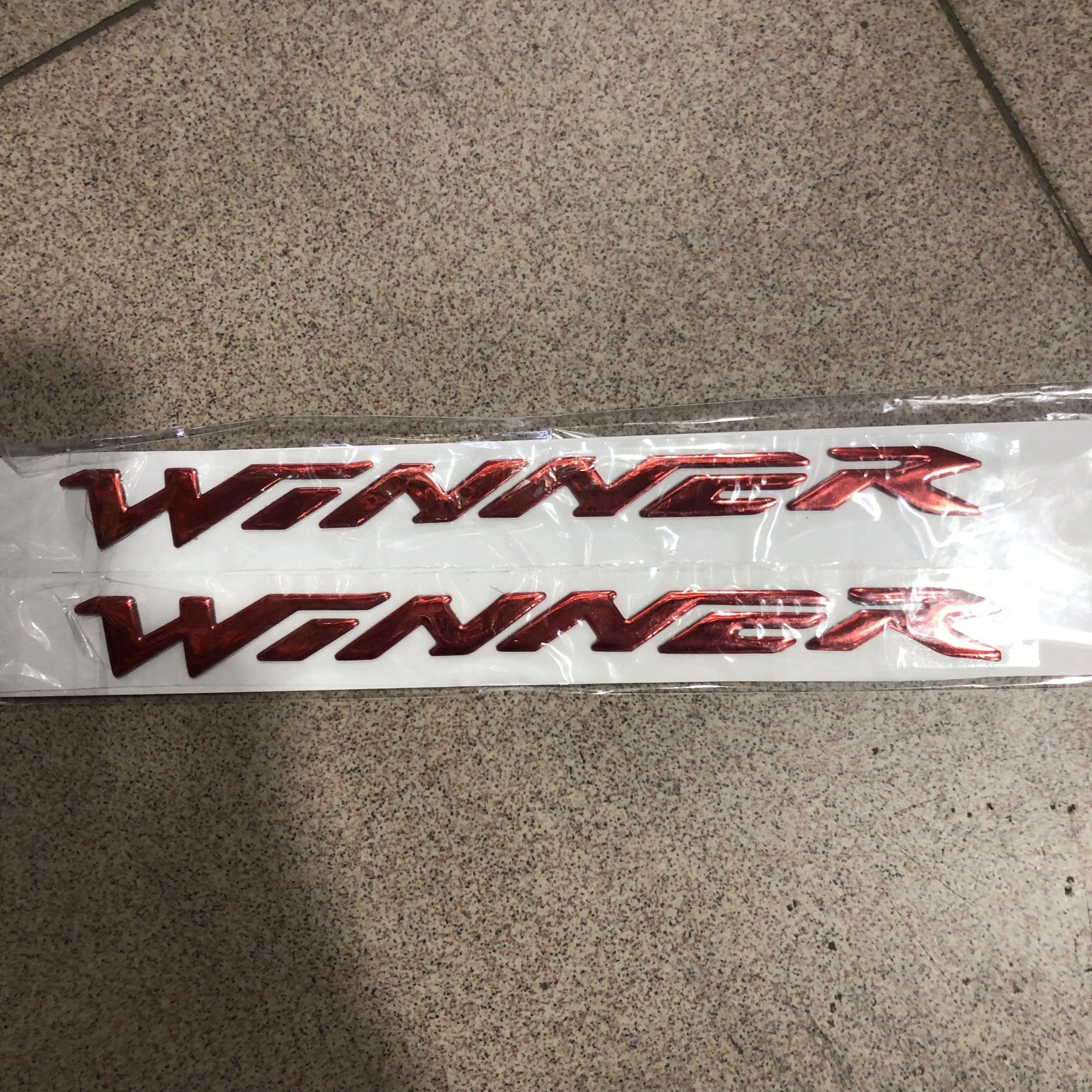 Tem nổi Winner dẻo mạ Crom thay thế cho xe Winner có đủ màu