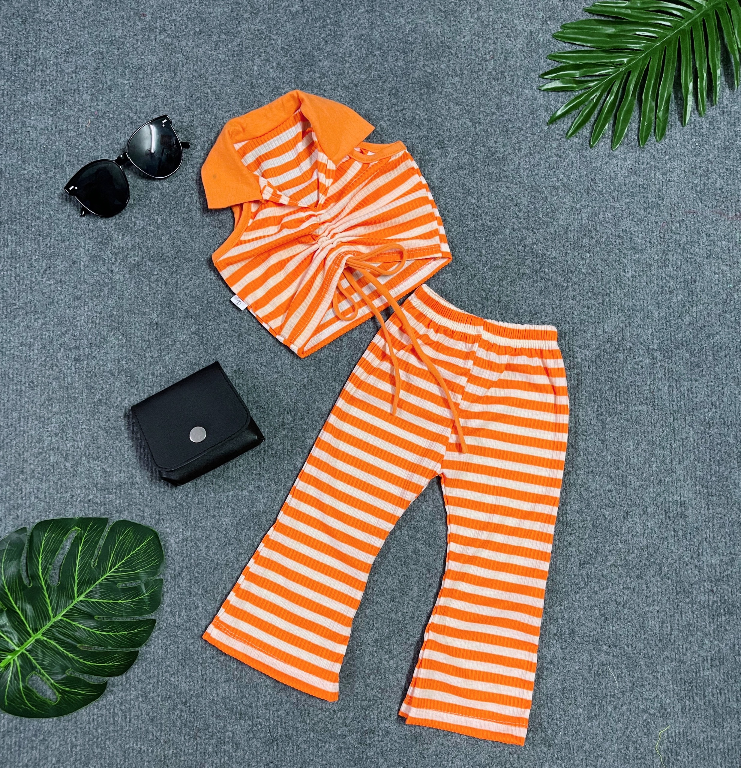 Set Áo Trụ Sọc Bèo Xoè Phối Quần Loe Thời Trang Chất Thun Cotton 4 Chiều Co Dãn