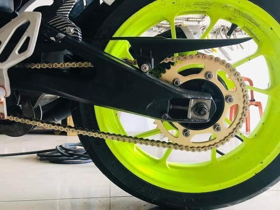Nhông sên dĩa cho xe Yamaha r15 v3 - loại 10li và 12li Phốt Caosu Đệm
