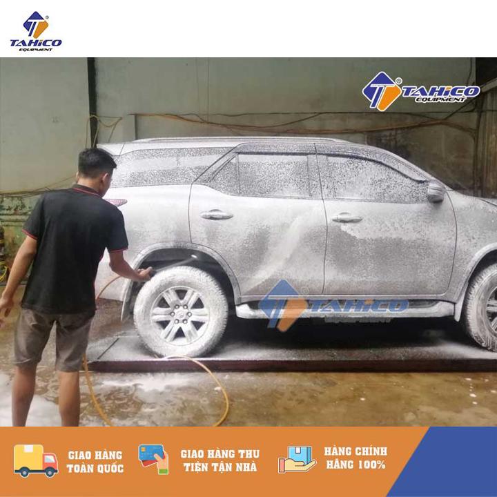 Dung dịch rửa xe không chạm Ventek VET75 1 lít