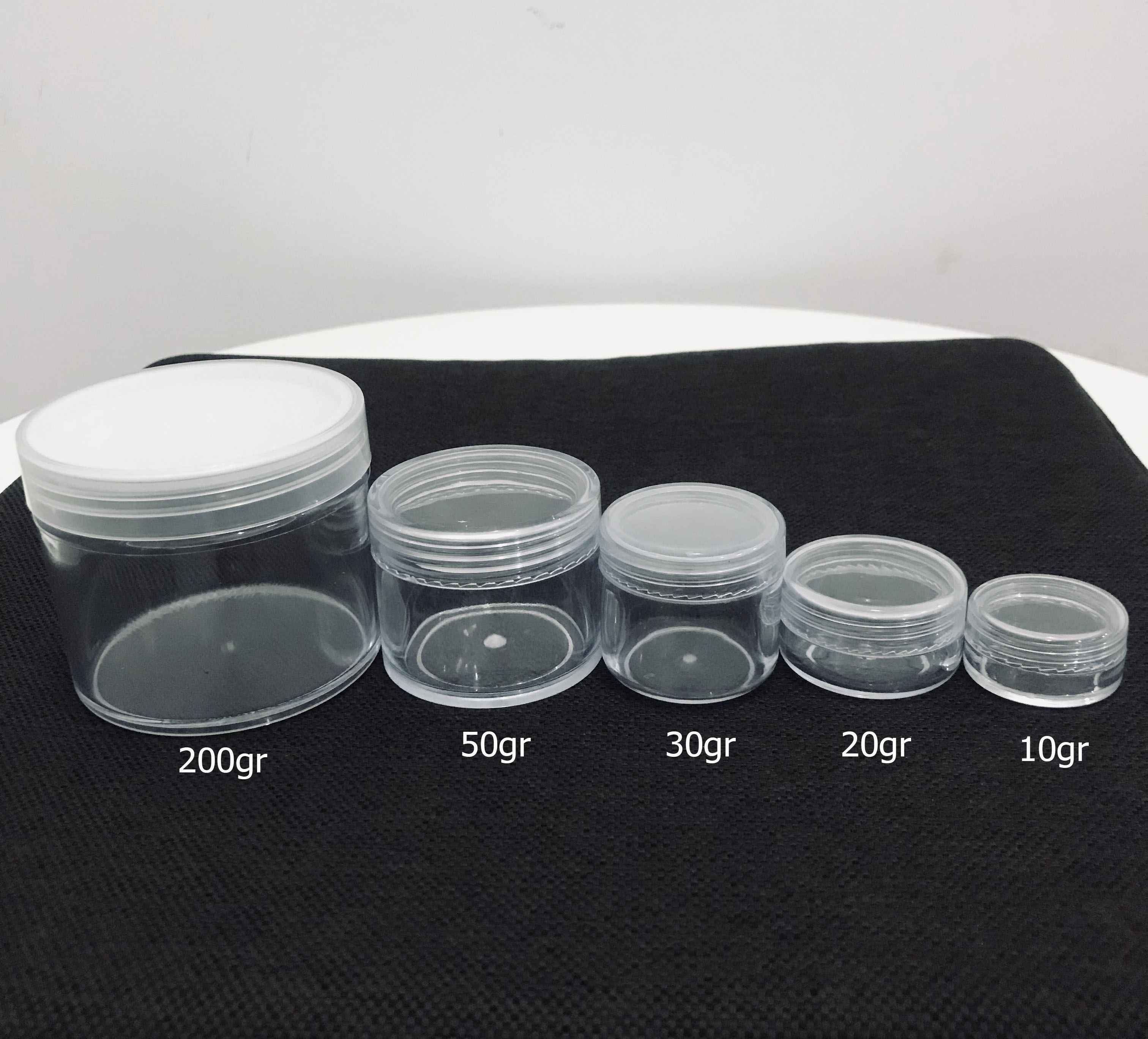 5 HỦ NHỰA 200gr - 5 HỦ NHỰA TRONG SUỐT 200GR /250GR /500GR /50GR  - 5 HỦ NHỰA LỚN CÓ NẮP LƯỢC BÊN TRONG - 5 HỦ NHỰA ĐỰNG KEM , MỸ PHẨM - HỦ NHỰA CÓ NẮP LÓT ĐỦ MÀU 50GR/ 100GR/ 200GR/ 250GR/ 500GR