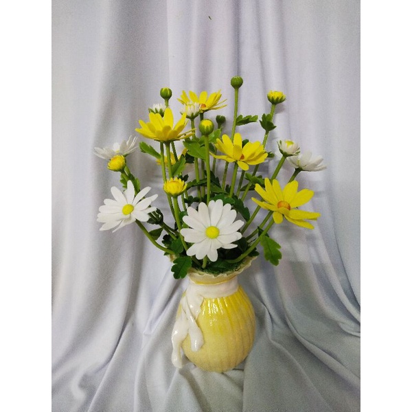 Chậu cúc hoạ mi đất sét cao 40cm