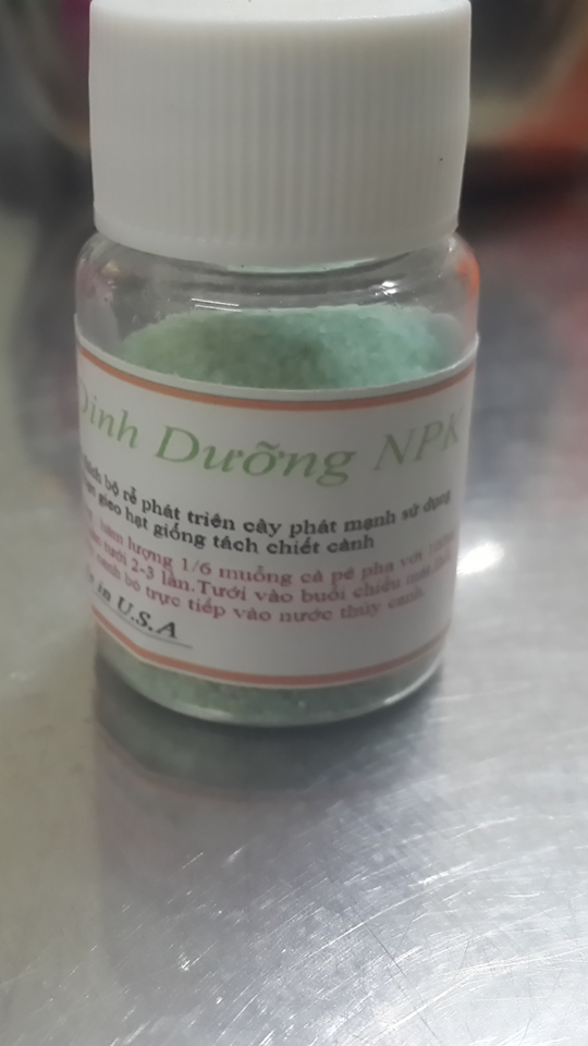 [HCM]Lọ dinh dưỡng NPK chăm sóc cho cây