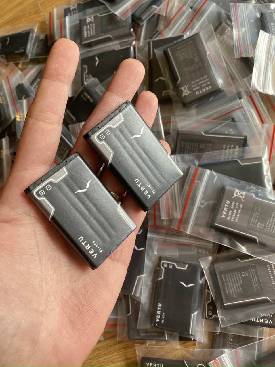 pin điện thoại vertu pin zin