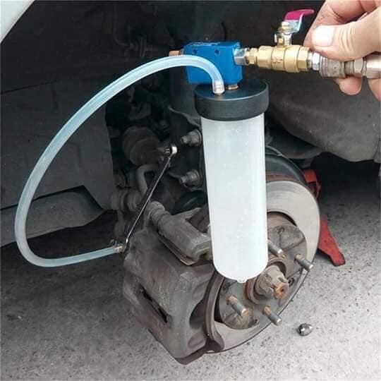 Dụng Cụ Hút Xả E Thay Thế Dầu Phanh Oto Xe Máy Cao Cấp