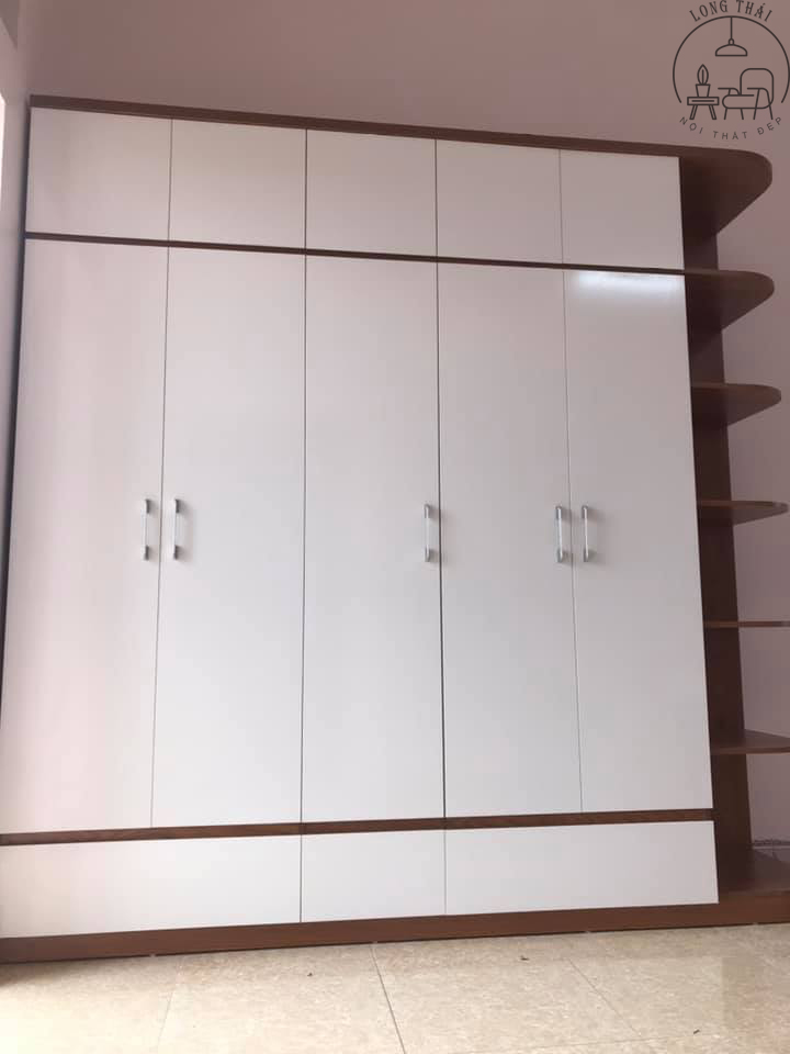 Tủ quần áo 5 cánh mở kèm 1 kệ 2m4x2m4
