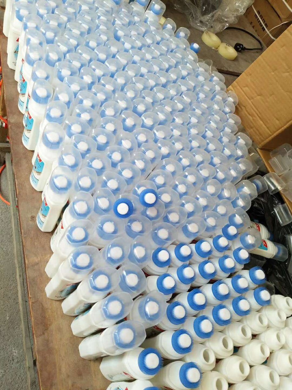 nước tẩy giày trắng siêu sạch plac 100ml