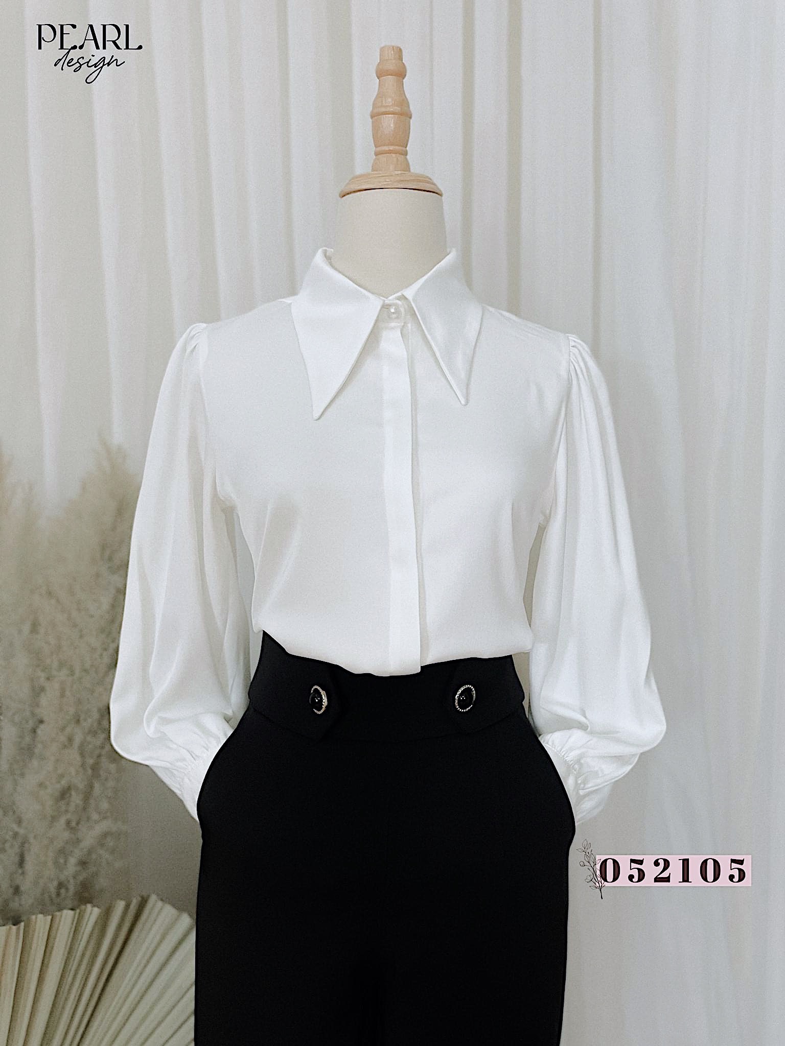 Áo sơ mi công sở nữ lụa tay phồng Pearl Design 052105