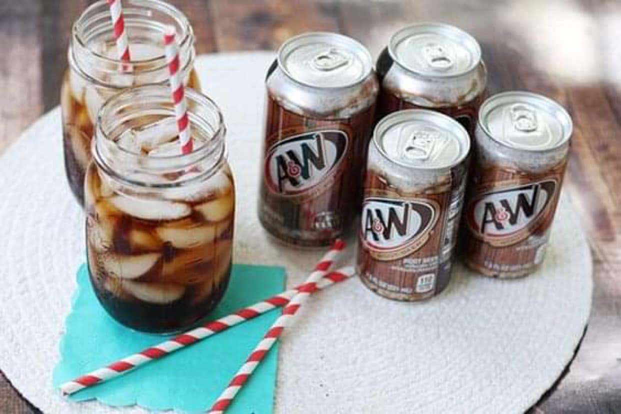 Nước ngọt Mỹ nhiều vị giải khát (Coca, Welch, Sunkit, Fanta, 7up, Dr.Pepper, Xá xị  A&W)
