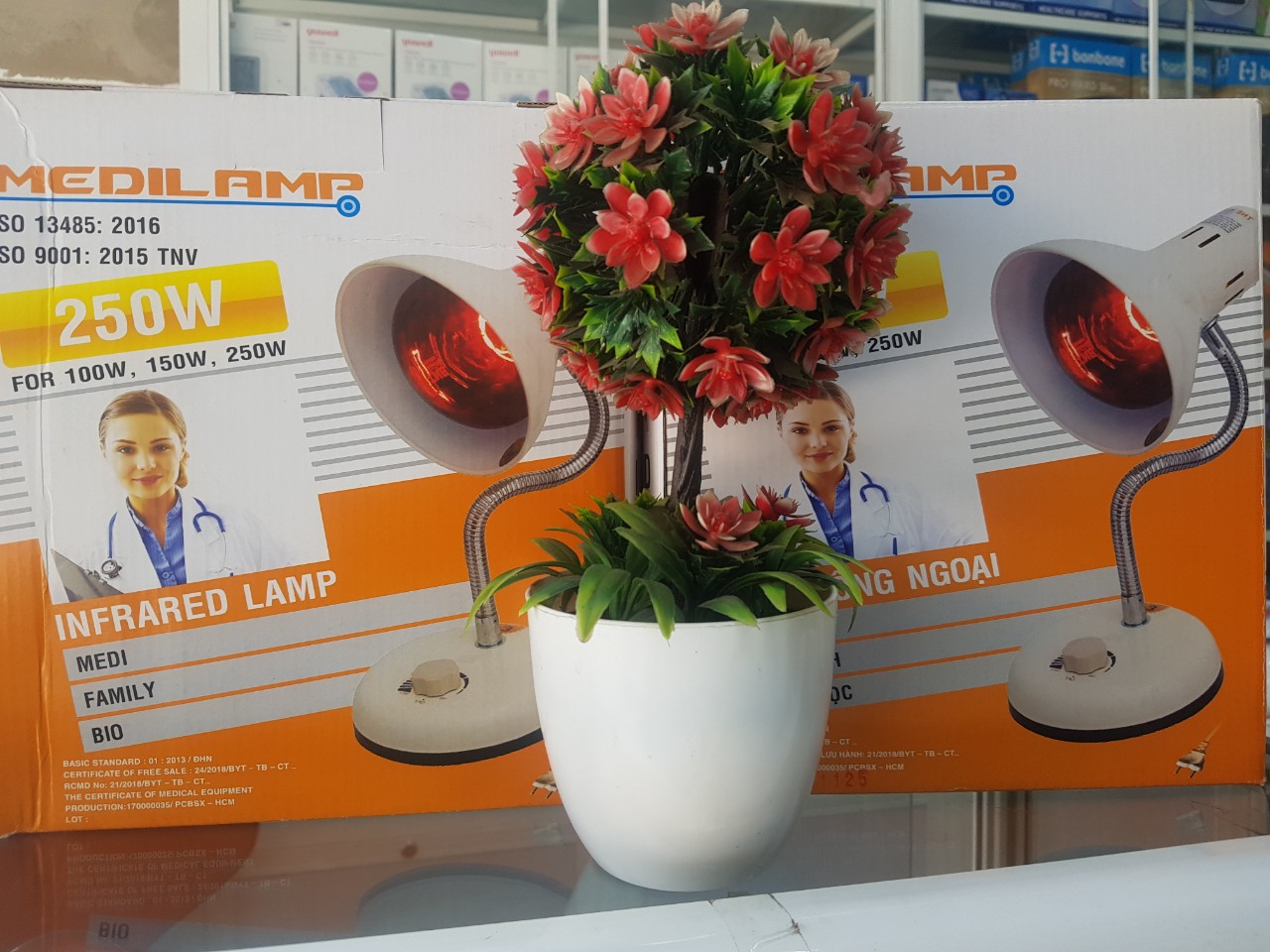 [HCM]Đèn hồng ngoại MEDILAMP TNE (Đã bao gồm bóng Cao cấp Greetmed)