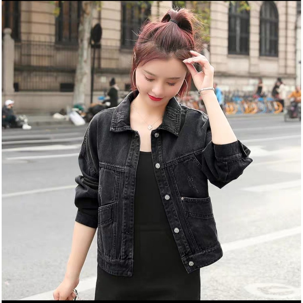 [HCM][Bigsize] Áo Khoác Jean Nữ Đen Chéo Túi Trên Mirror Túi Trên Đối Xứng Chuẩn Shop Chiwawa 40-65Kg