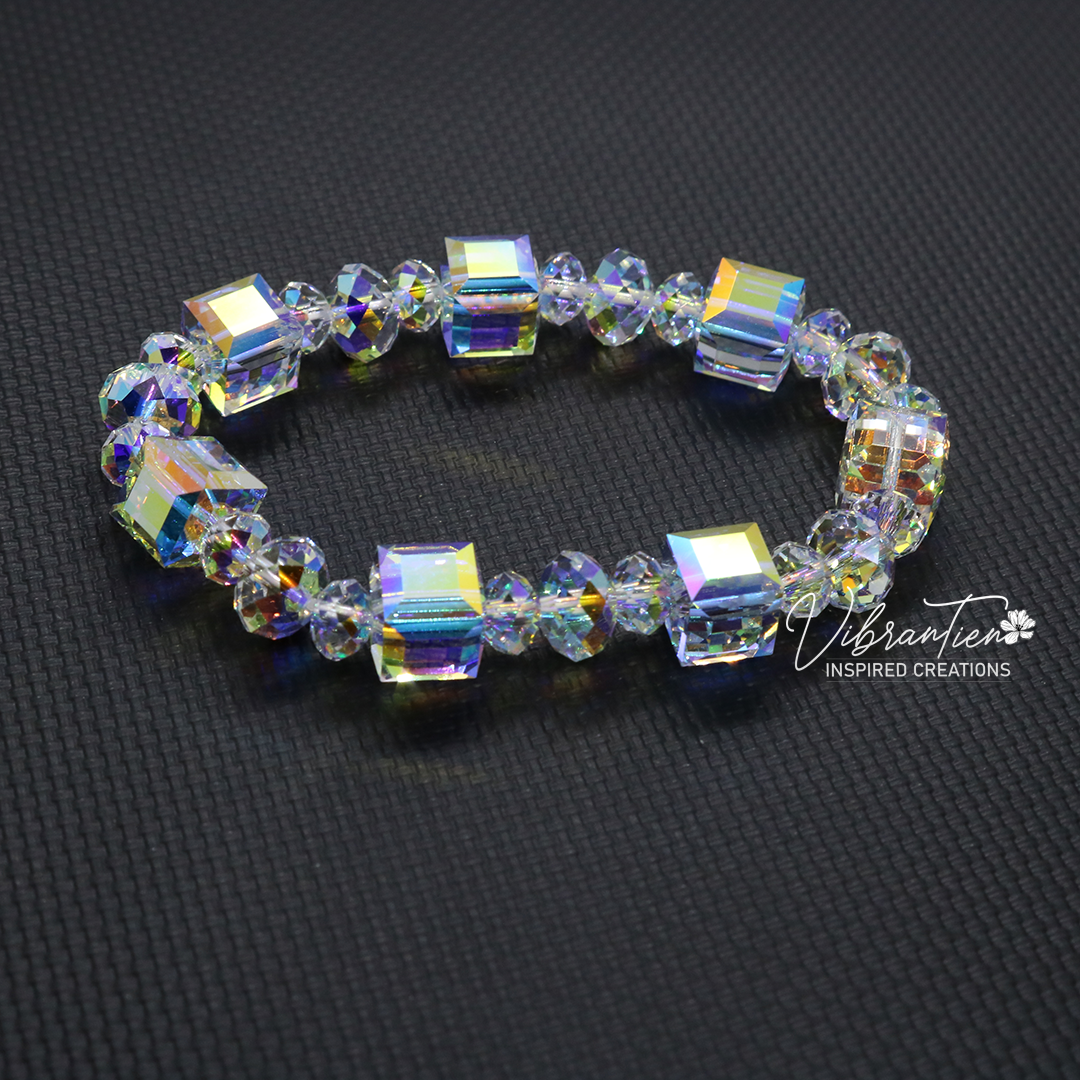 Vòng tay nữ pha lê Swarovski cao cấp B.08