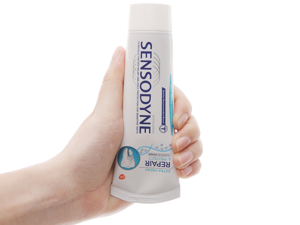 Kem đánh răng Sensodyne Repair & Protect Extra Fresh 100g