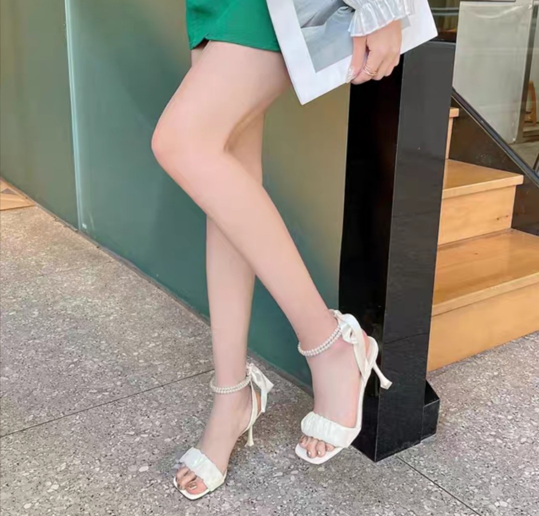 Sandal Cao Gót chuỗi ngọc 7 Phân