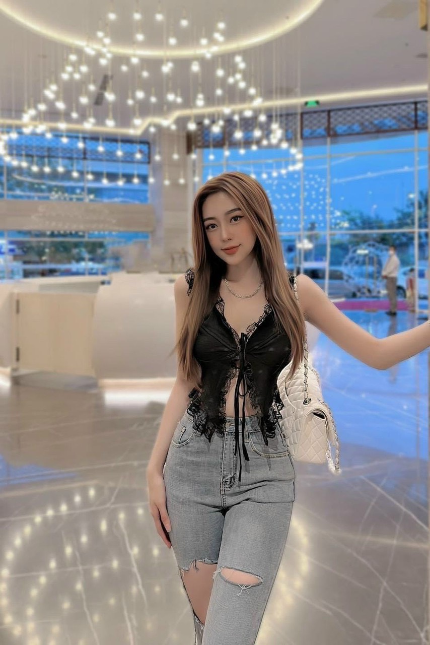 ÁO BA LỖ PHỐI REN HAI MÀU