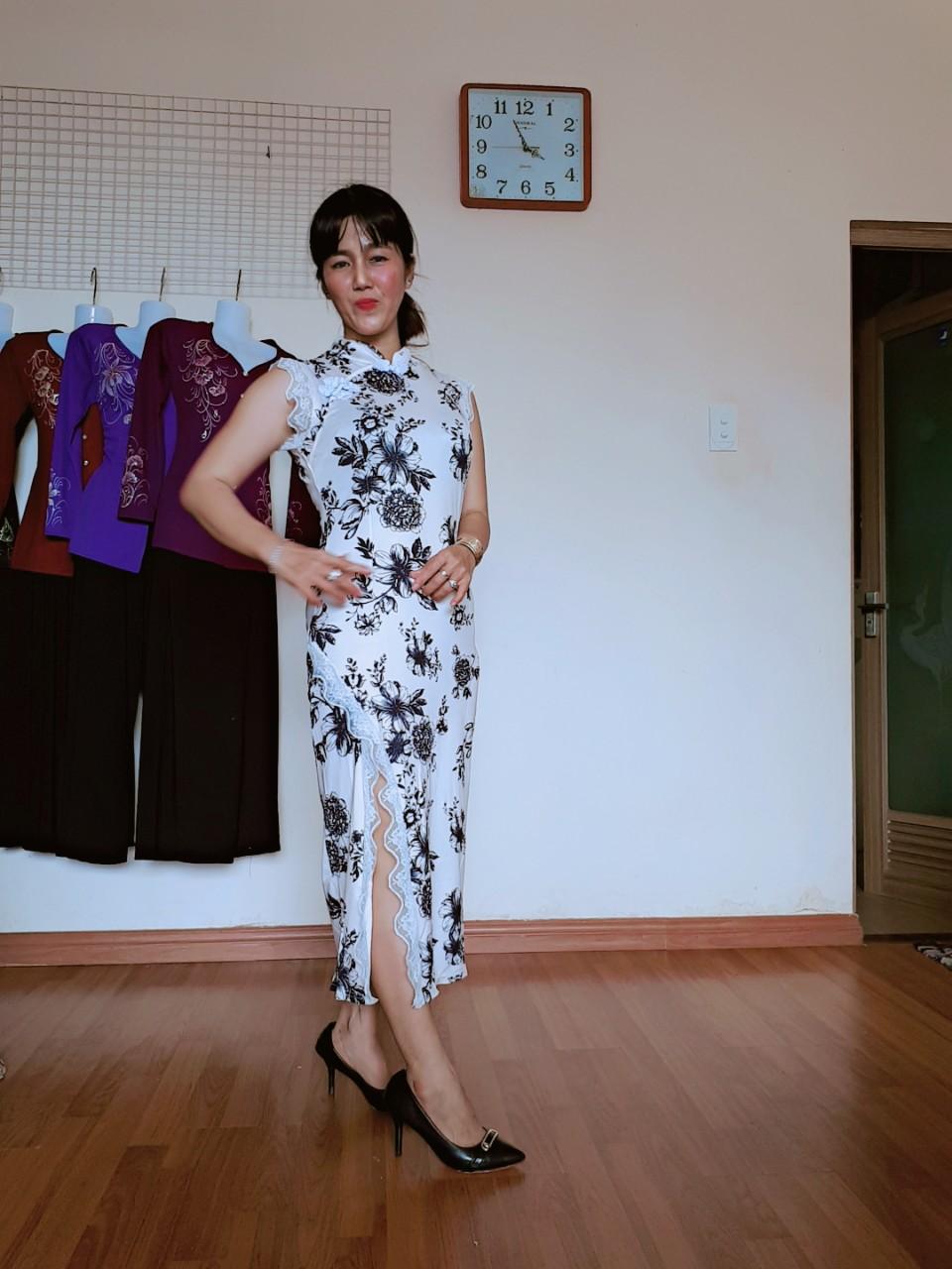 ĐẦM BODY KIỂU DÁNG SƯỜN XÁM