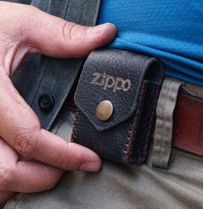 Bao da Siêu bền Zippo Da Bò Màu Đen Vân Hạt RAM Leather