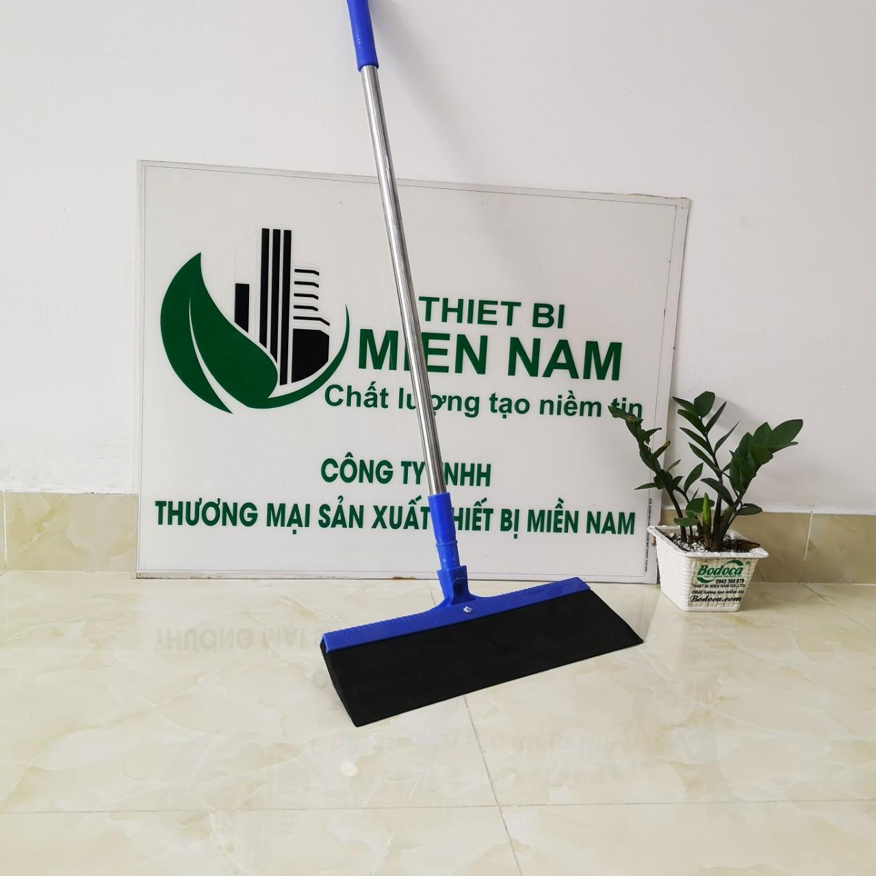 [HCM]Cây gạt nước sàn Eva đen