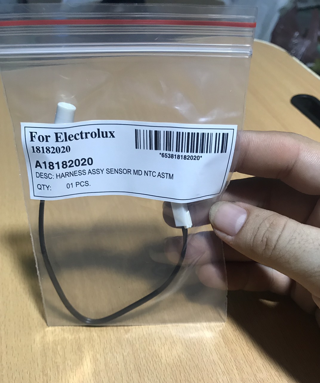 combo 2 Sensor Cảm Biến Tủ Lạnh Electrolux Chính Hãng