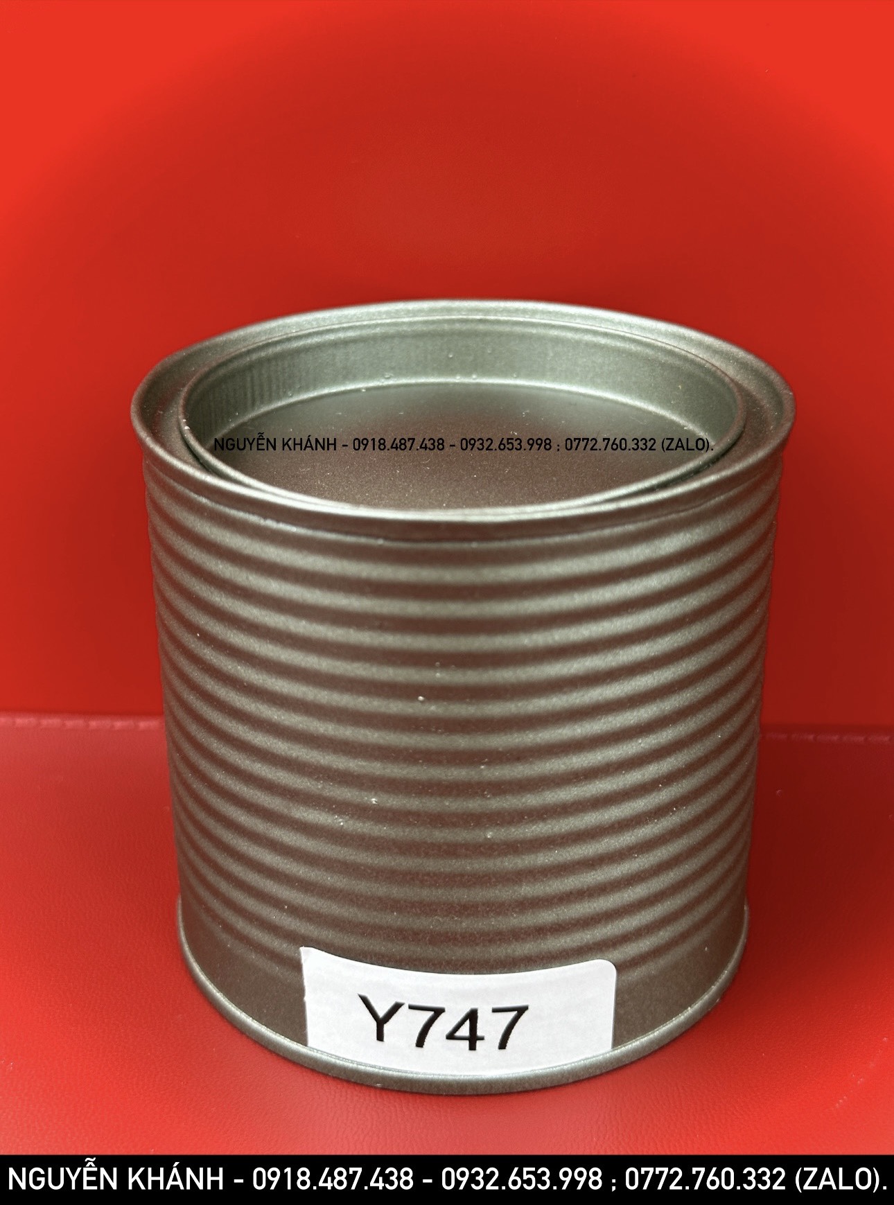 Y747-xịt samurai màu xám mờ