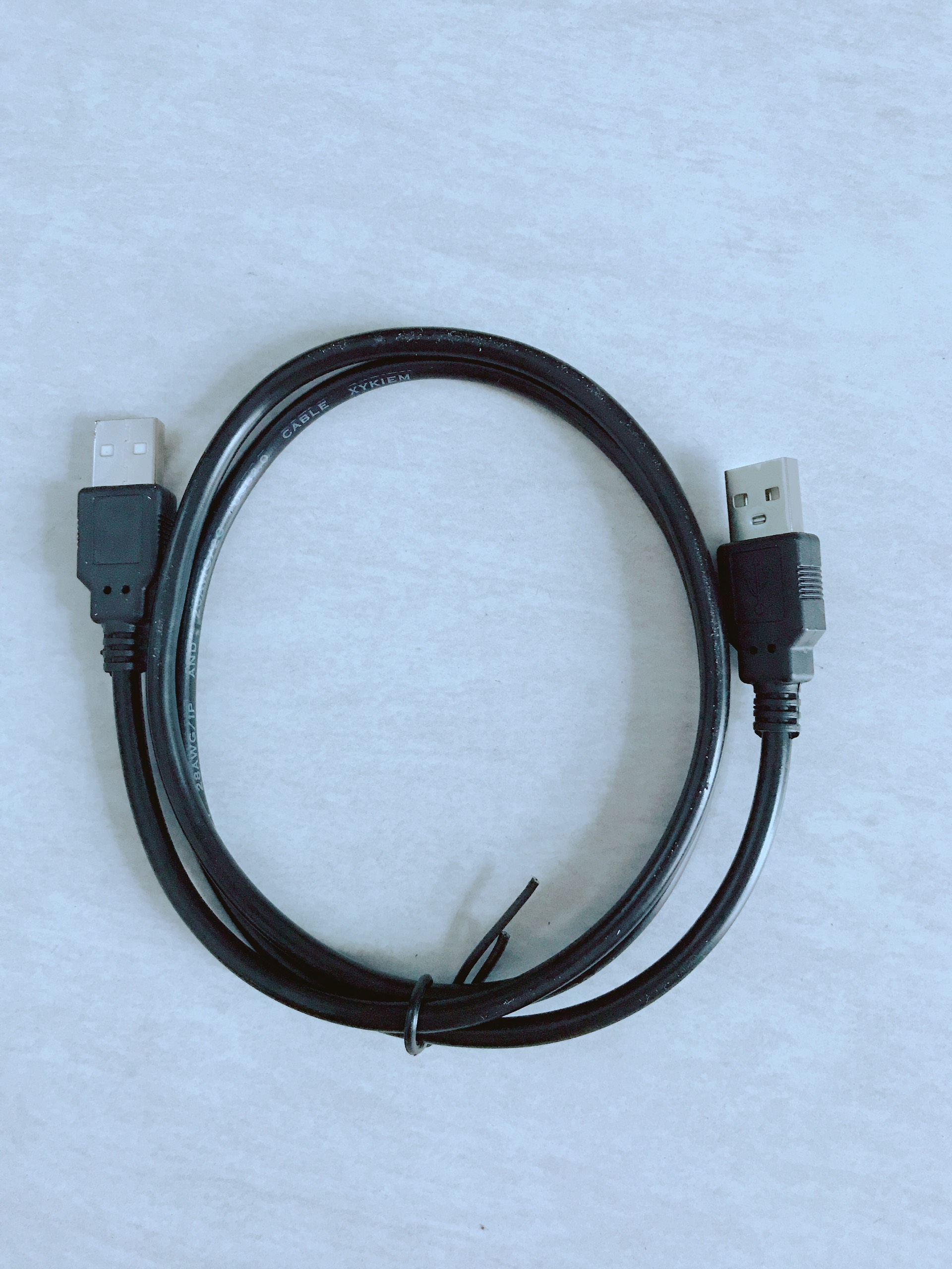 Cáp 2 đầu USB.
