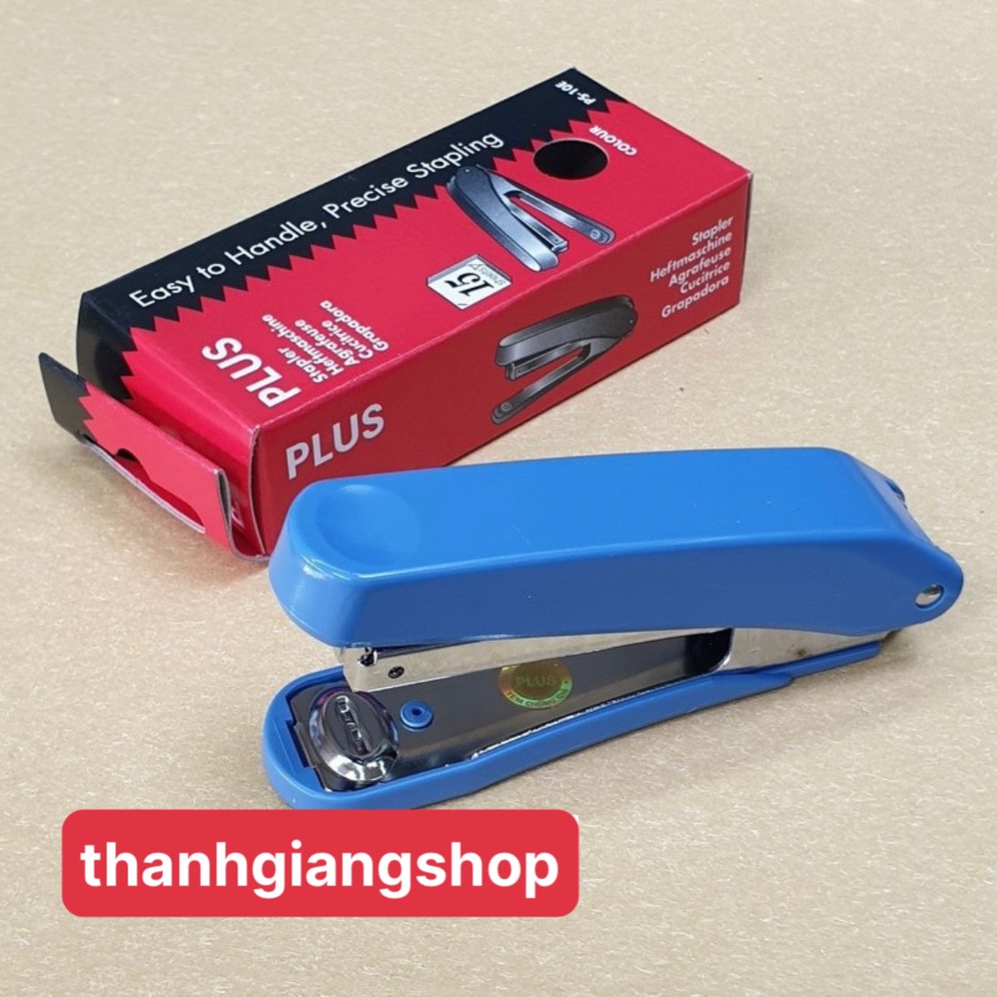Dập ghim Plus 10E kèm 2 hộp ghim