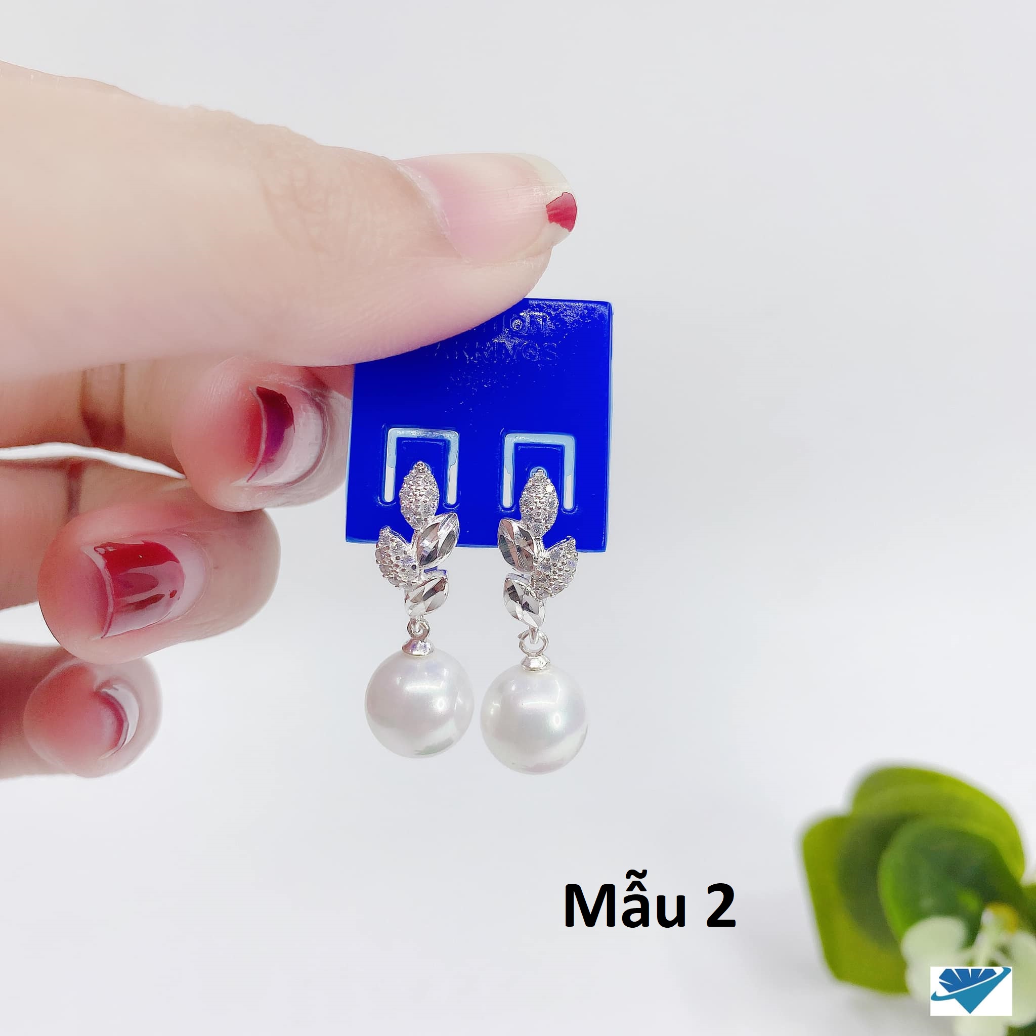 Bông tai bạc thời trang gắn hạt trai chất liệu bằng bạc s925 MS75d2