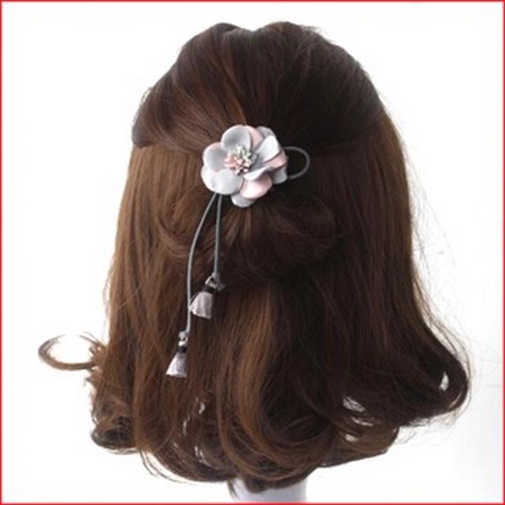 Buộc tóc hoa rơi tiểu thư Hàn quốc cột tóc cổ trang dễ thương