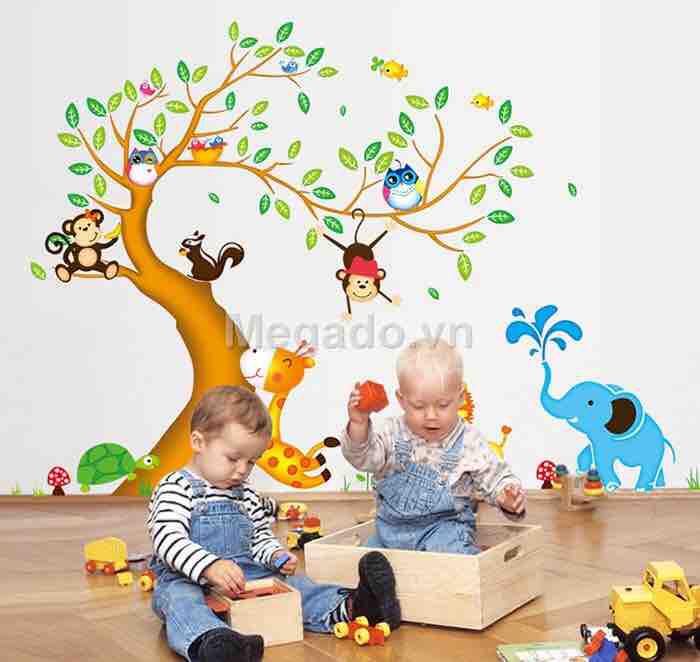 Decal tranh dán tường cây cổ thụ cho bé khổ lớn