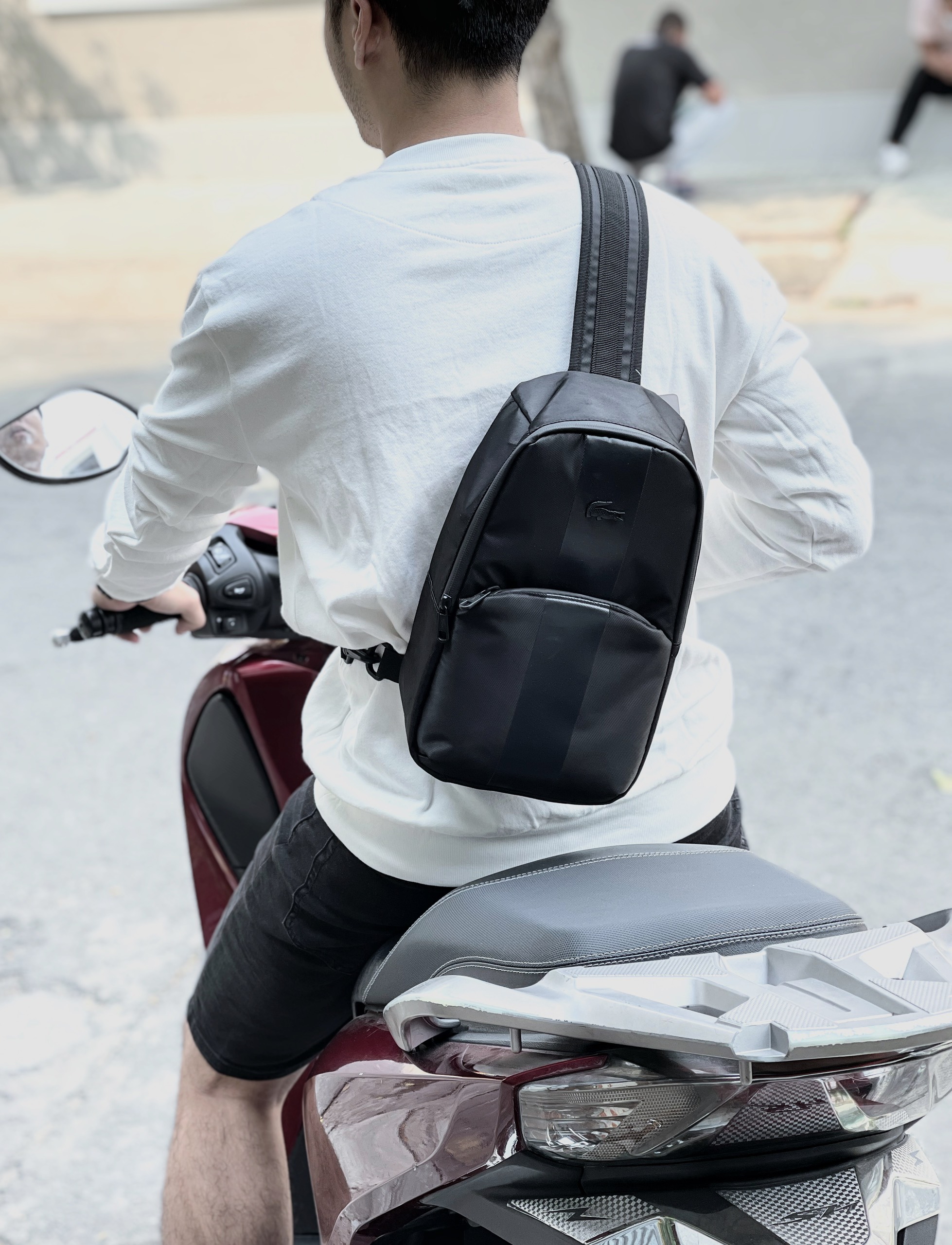 Túi đeo chéo, đeo ngực Lacos Black