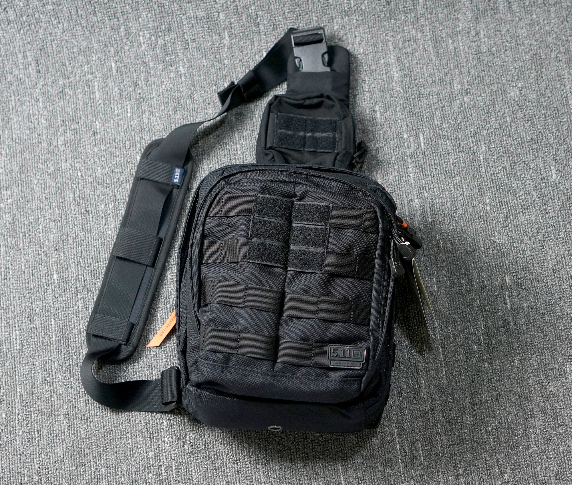 Balo đeo chéo 1 quai 5.11 Tactical Moab 6 màu đen