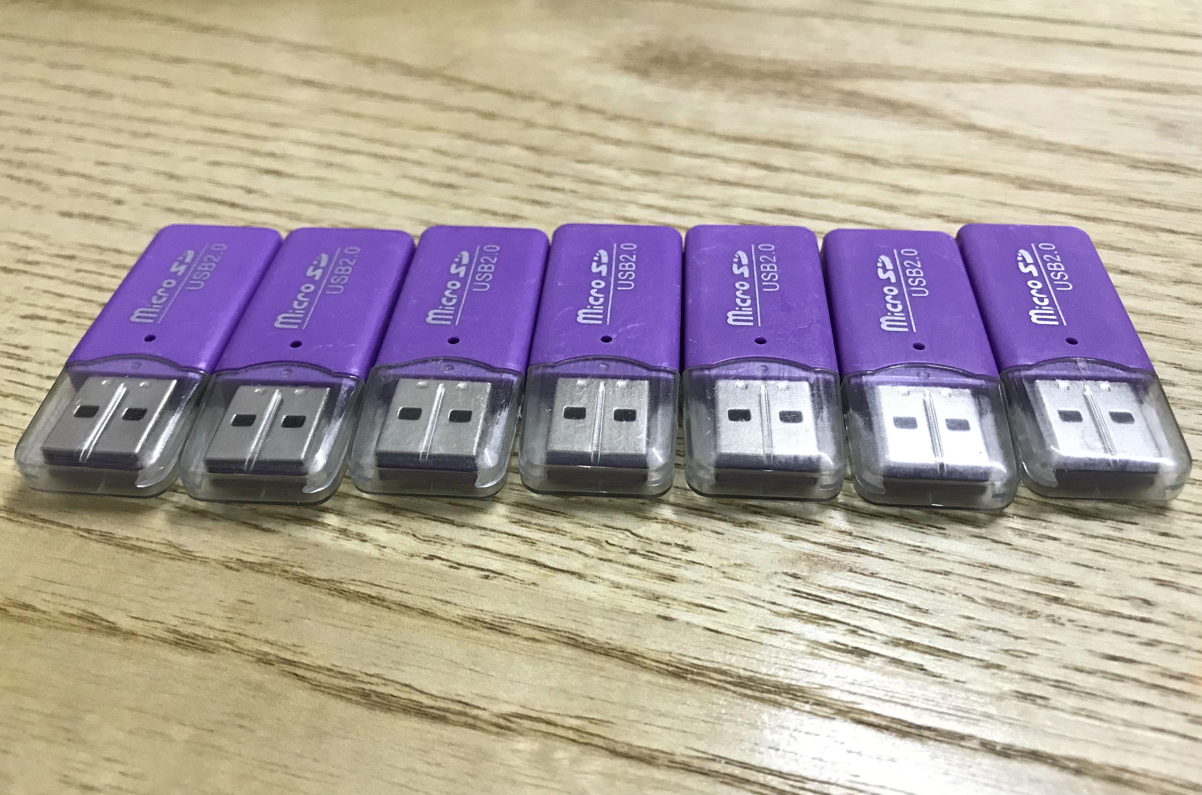 Đầu đọc thẻ nhớ Micro SD Kết nối USB 2.0