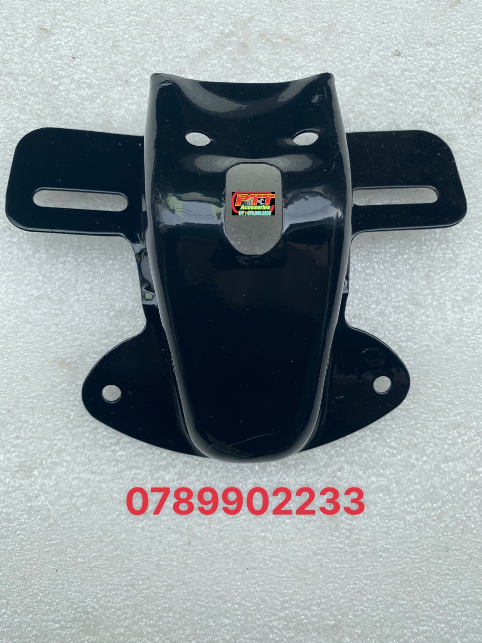 Cóc dè sắt sau xe 67