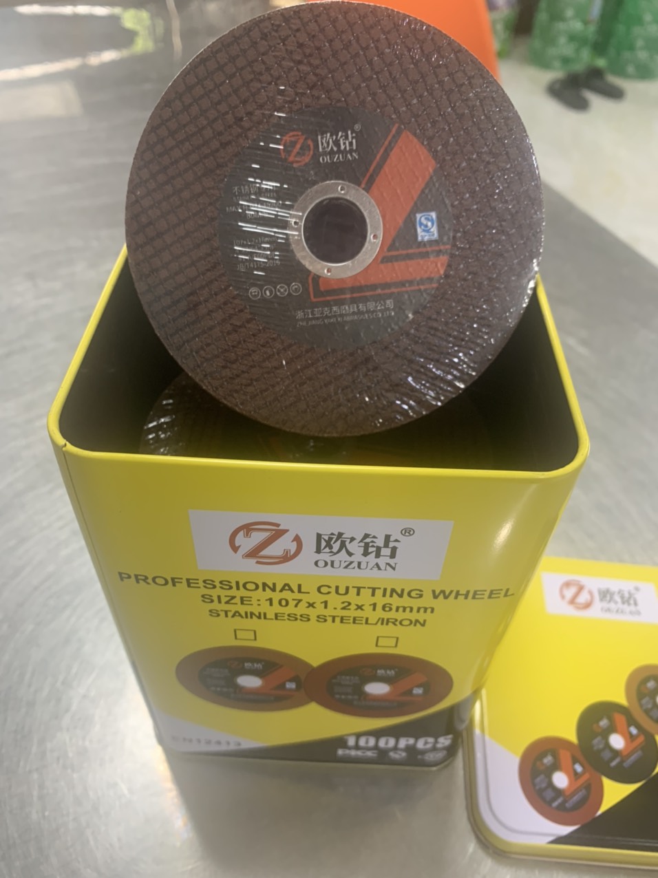 Đá Cắt Ouzuan Đỏ 107x1.2x16mm