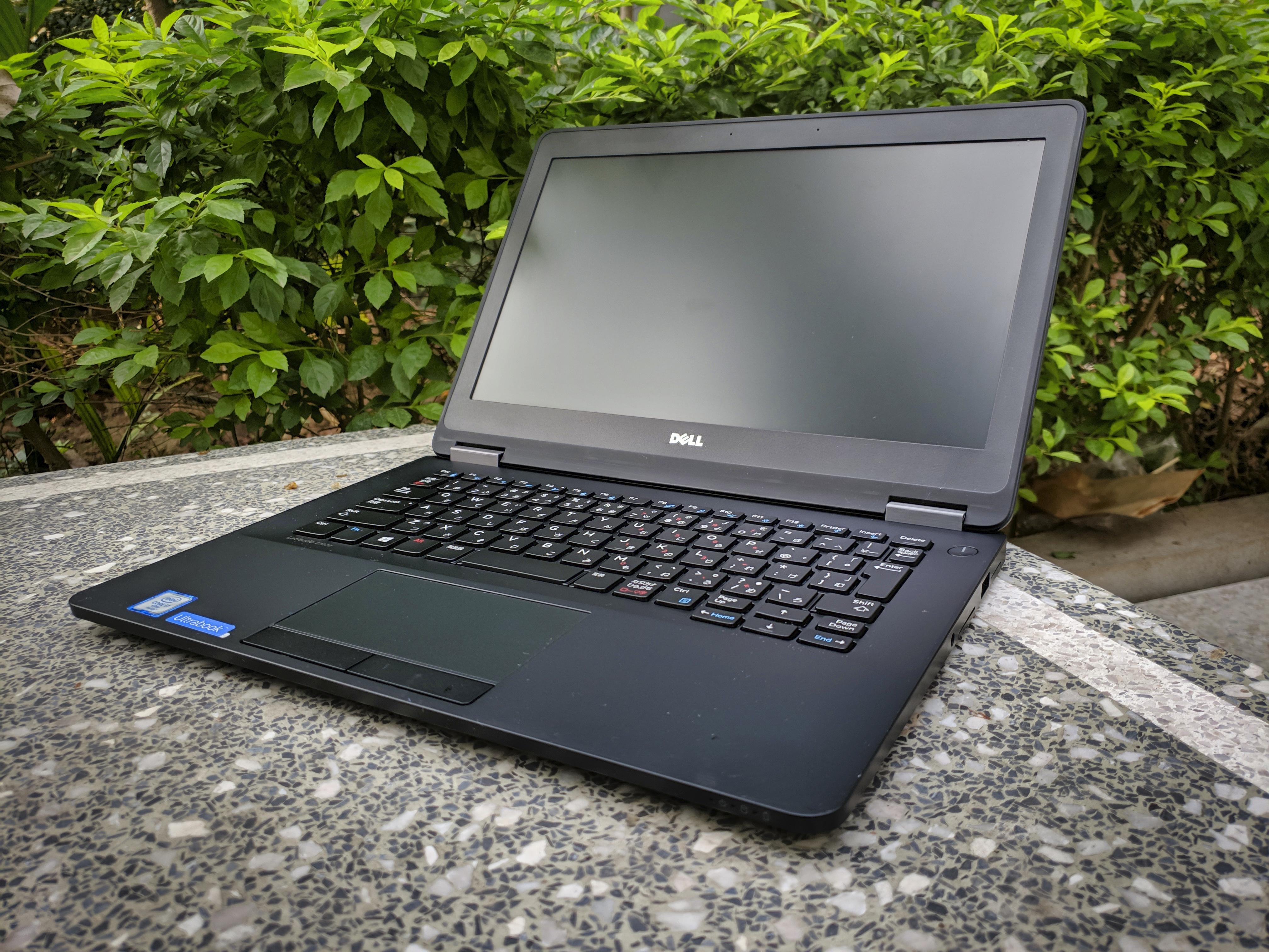 Laptop Dell  7270 i5-6200U/Ram 8G/SSD 128G