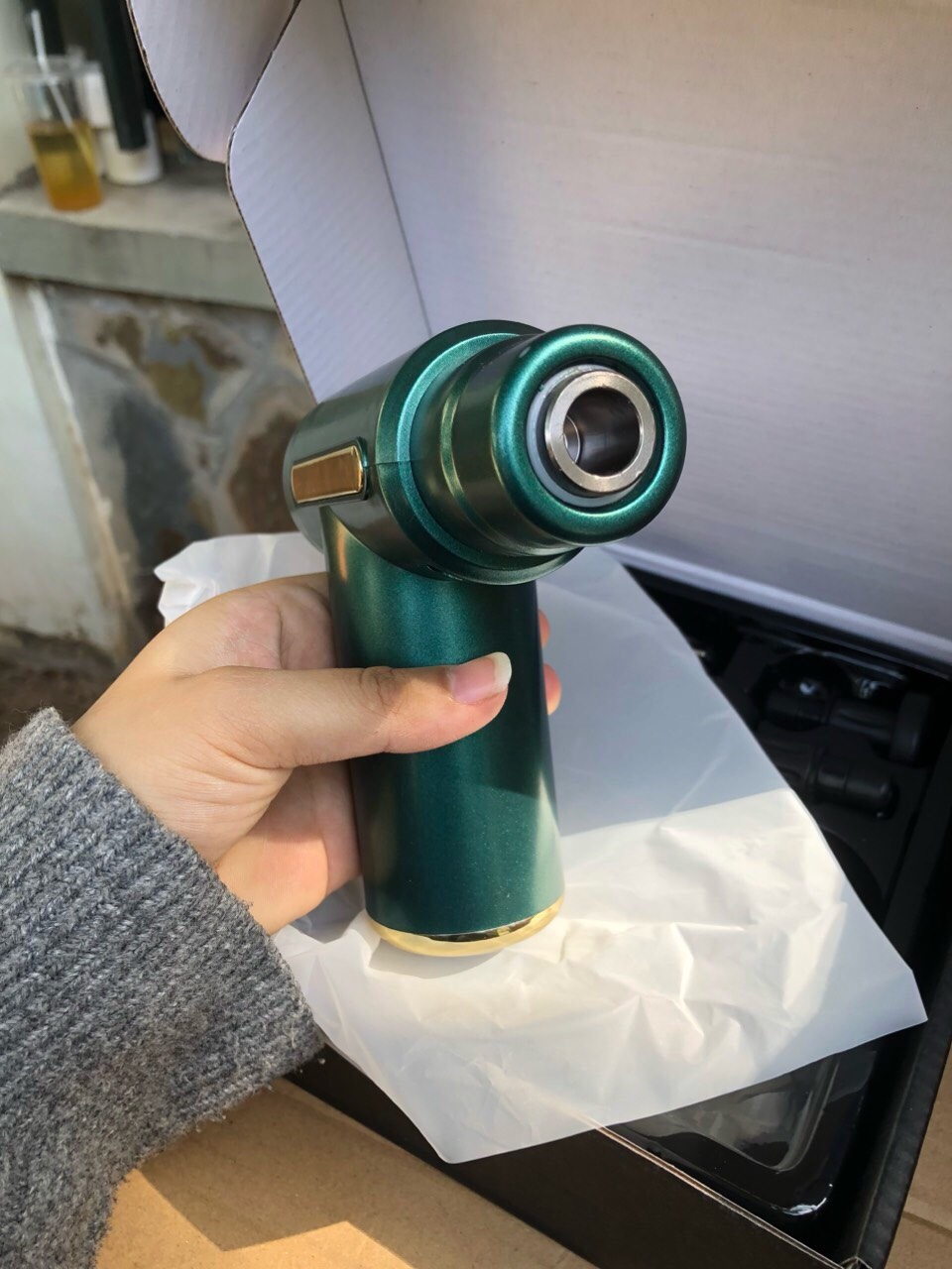 Máy massage cầm tay mini