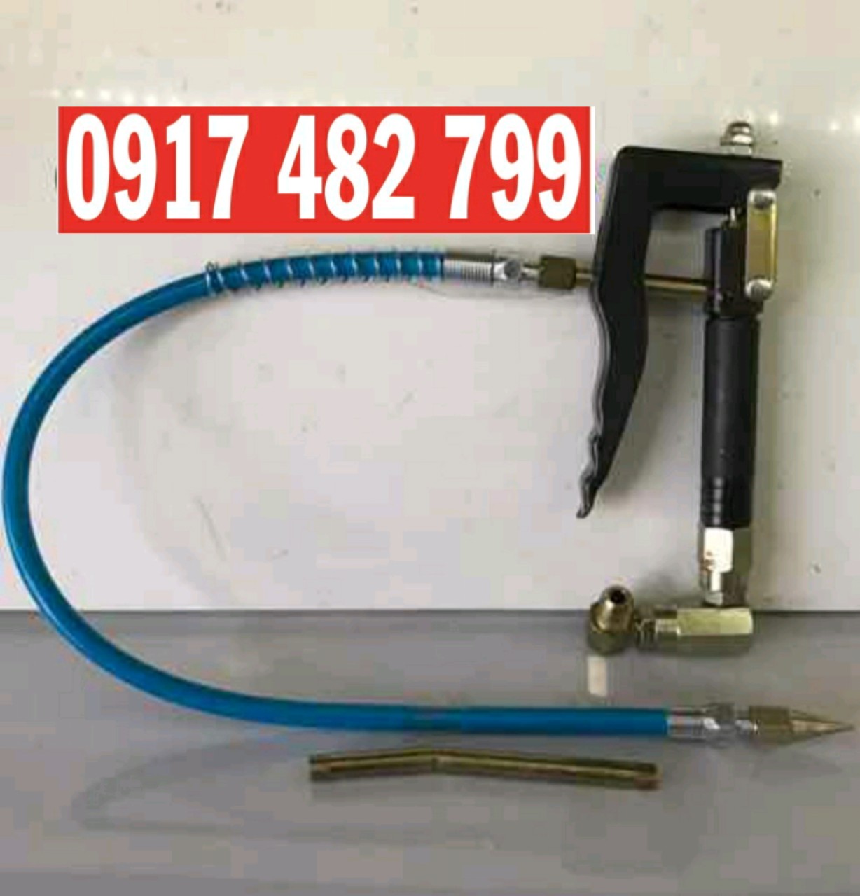 Dụng cụ bơm mỡ bò hơi