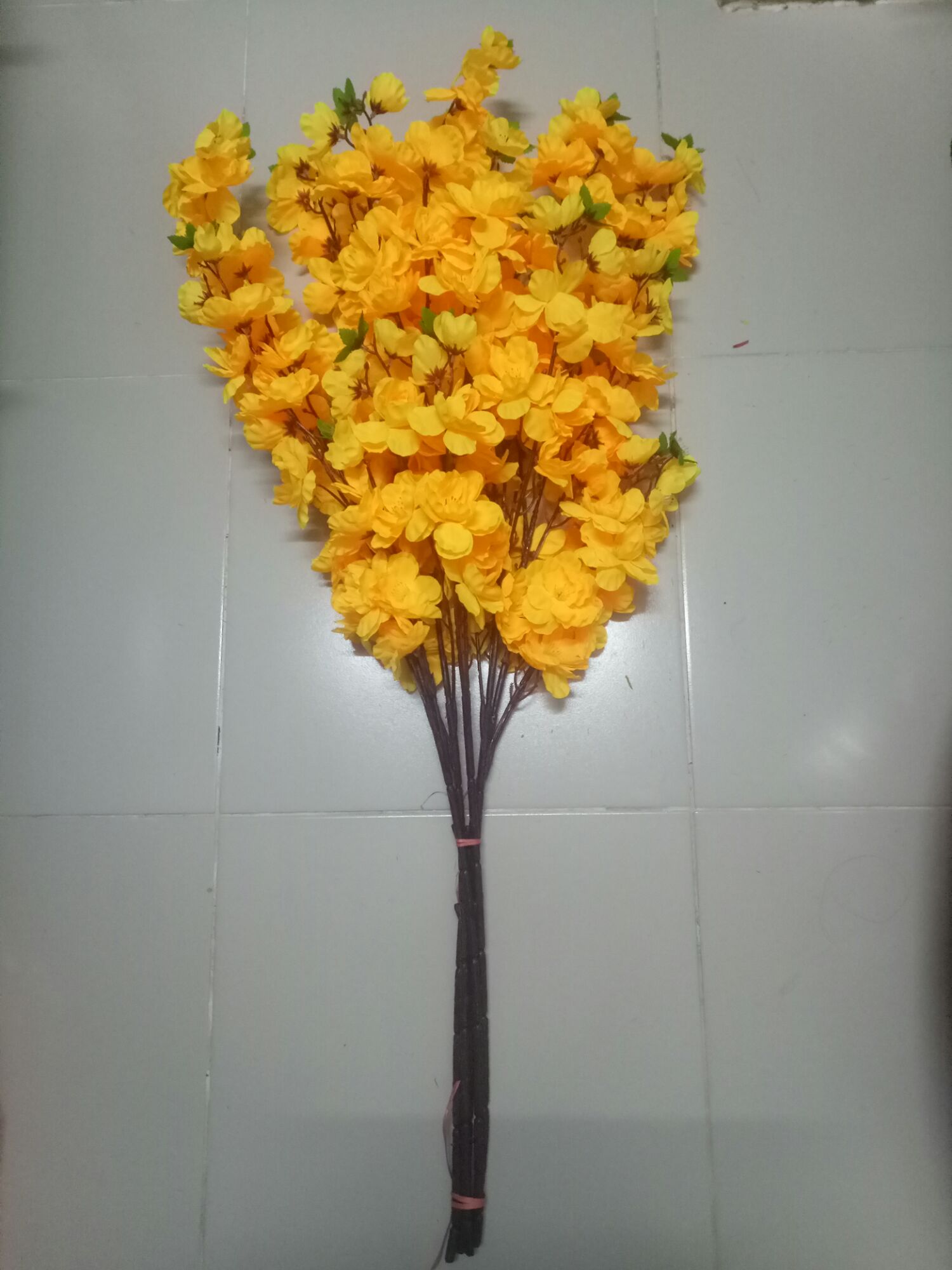 1 cành hoa mai cánh lớn - 1 mét